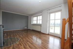 Haus in Haus ERLEBNIS, toll und großzügig über zwei Ebenen samt eigenem Garten mit 250 m2, Garage !! – 94094 Rotthalmünster – Vorschaubild 4