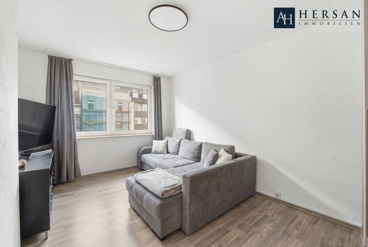Zwei-Zimmer-Wohnung mit Balkon in Aachen - Adalbertsteinweg! – Aachen – Vorschaubild 3