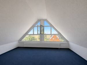 *Bezugsfrei* 4,5-Zi.-Familienwohnung in idyllischer Lage mit 2 Balkonen und Stellplatz – 1734 Rabenau – Vorschaubild 7