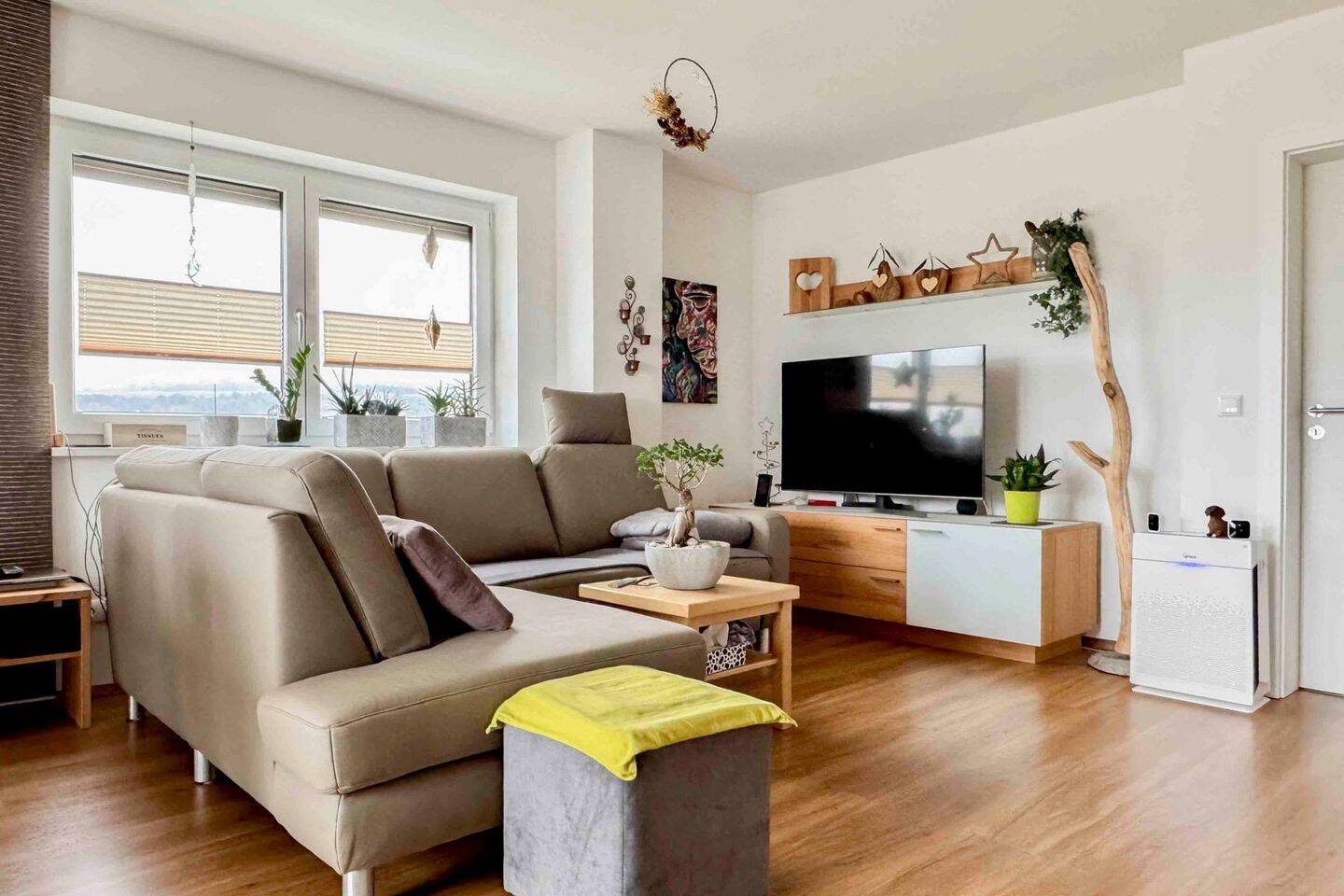 Ankommen & Wohlfühlen: stilvolle Wohnung mit Blick ins Grüne und Premium-Ausstattung – Teublitz – Vorschaubild 4