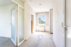 2-Zimmerwohnung mit Balkon, Aufzug, Stellplatz und viel Potenzial – 12279 Berlin – Vorschaubild 4