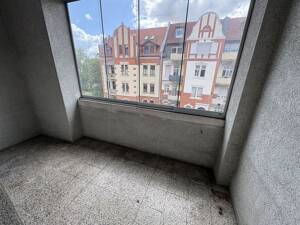 Großzügige 3-Zimmer-Wohnung nach Renovierung - mit Balkon an der Küche und Loggia am Wohnzimmer – 99084 Erfurt – Vorschaubild 4
