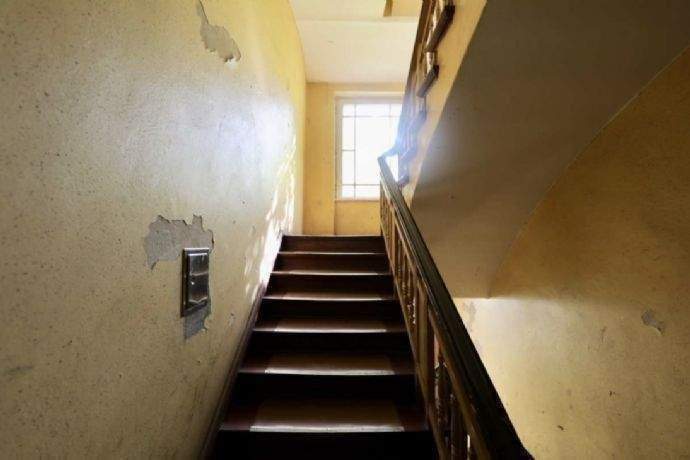 GUTER SCHNITT MIT BALKON - ALTBAUCHARAKTER MIT DIELEN - ZUR ZEIT VERMIETET – Berlin – Vorschaubild 7