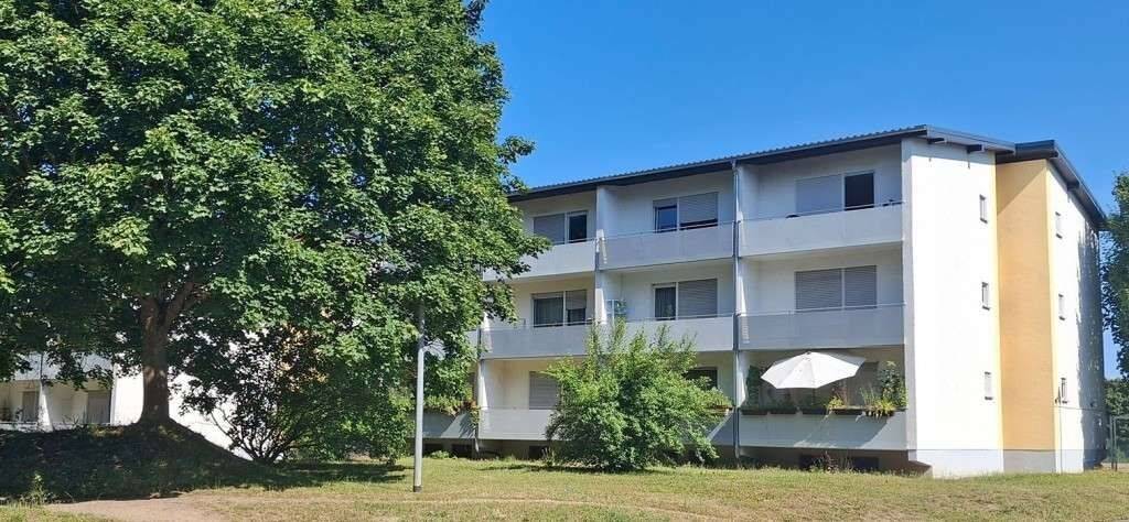 Nur für Studierende! Großzügige und gemütliche 1 Zimmer-Wohnung mit Loggia, Rödgener Str. 87, Gießen
