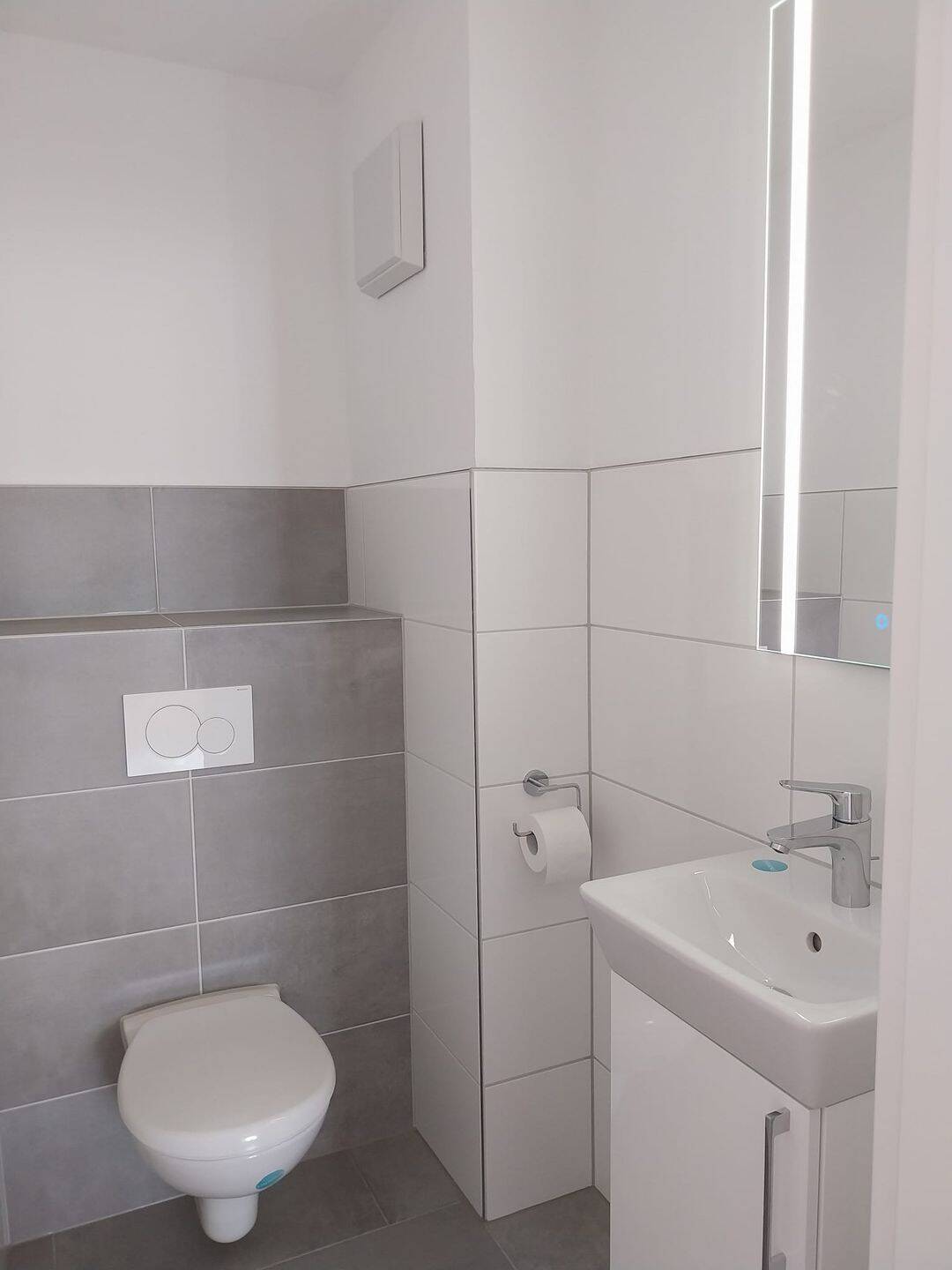 Gemütliche 3-Zimmer-Wohnung - Erstbezug nach Renovierung – Würzburg – Vorschaubild 2