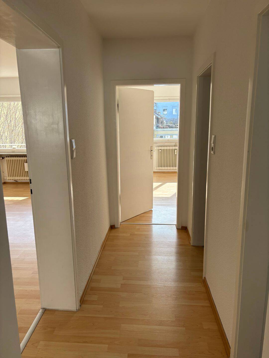 Helle Wohnung mit 2 Balkonen und KFZ-Stellplatz in Stuttgart West – Stuttgart – Vorschaubild 5
