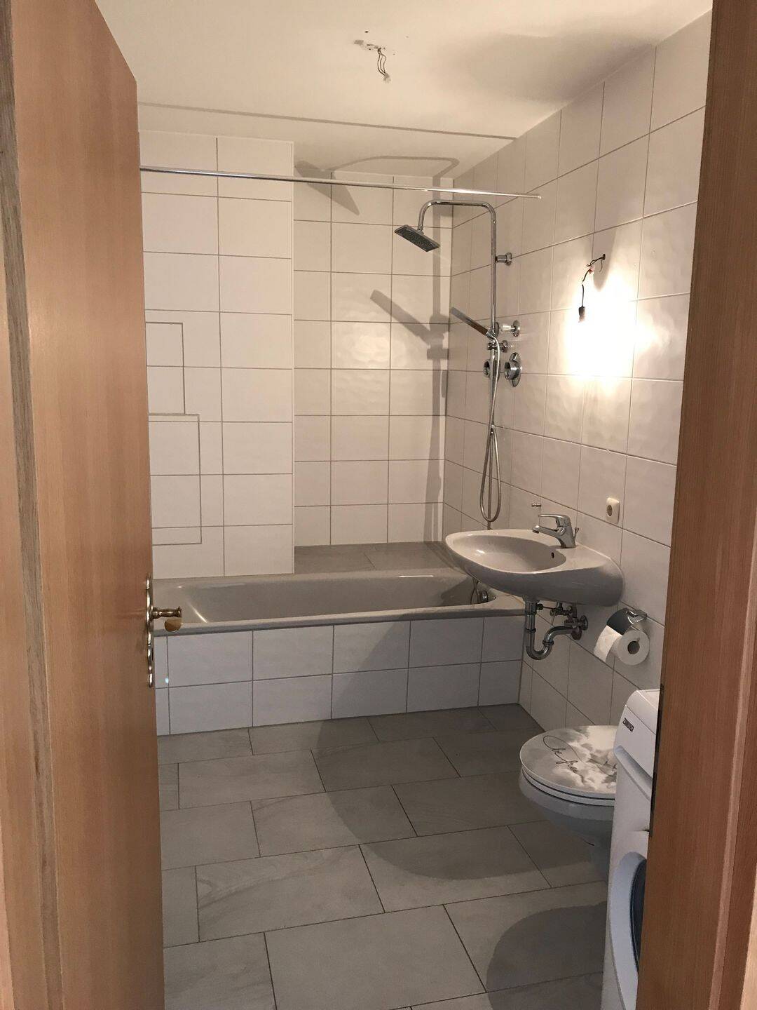Uni-nahe Traumwohnung mit Terrasse – Regensburg – Vorschaubild 8