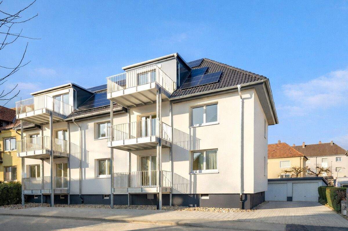 Saniertes 5-Familienhaus in Radolfzell - effiziente Technik, sichere Renditeperspektive – Radolfzell am Bodensee – Bild 1 von 9