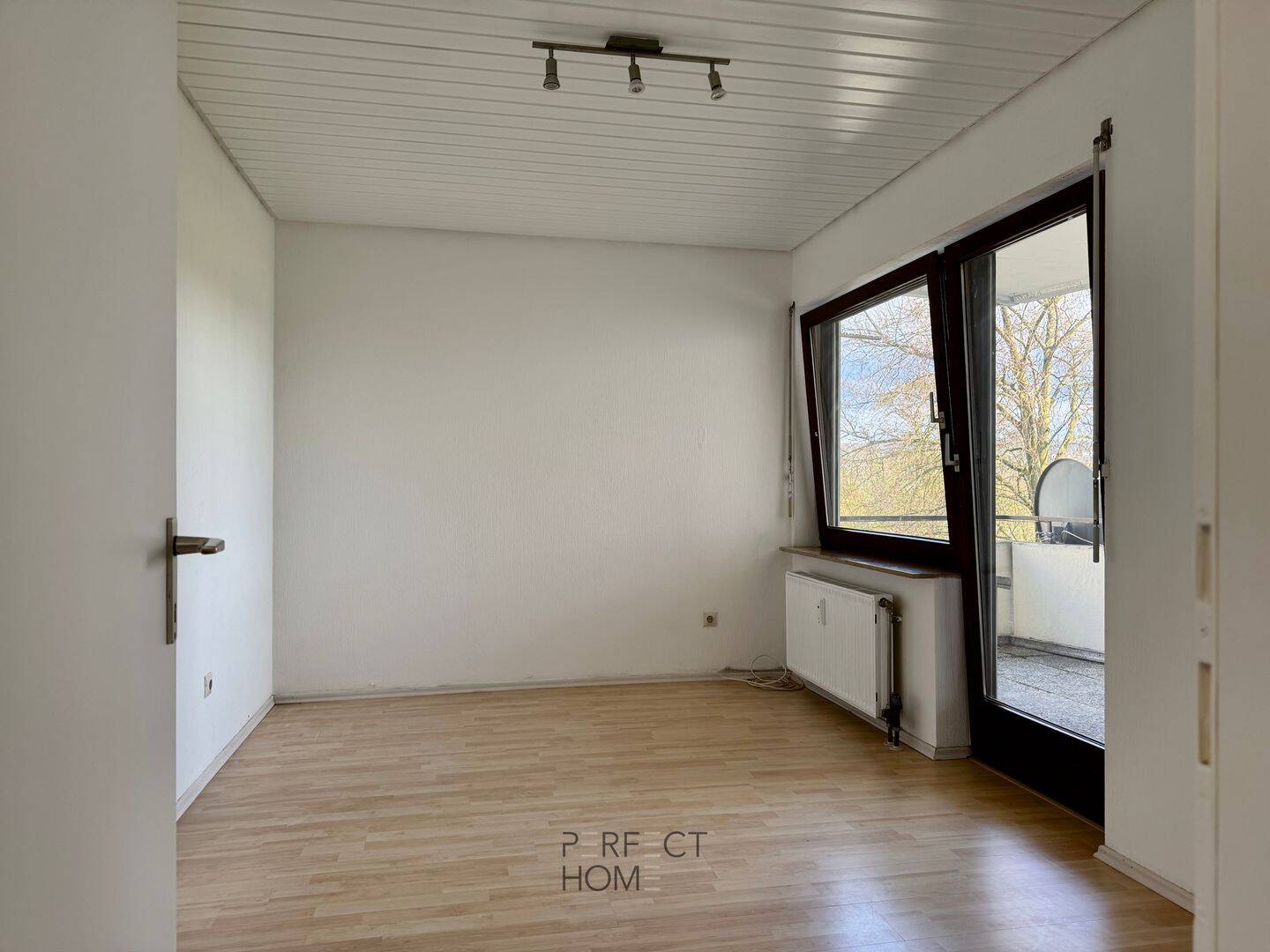Bye-bye Parkplatzsuche – Hallo Südwest-Balkon! – Heilbronn – Vorschaubild 9