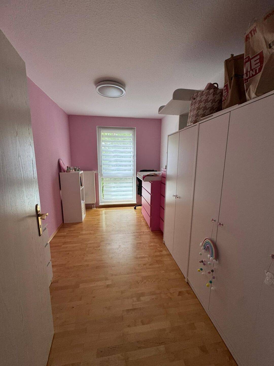 Charmante Erdgeschosswohnung in gehobener Lage mit exklusiven Annehmlichkeiten in Saarbrücken – Saarbrücken – Vorschaubild 5