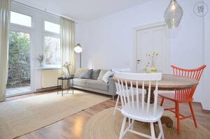 Sehr stilvoll möblierte 2-Zimmer Wohnung mit Terrasse und Internet in Wiesbaden Westend – 65195 Wiesbaden – Vorschaubild 6