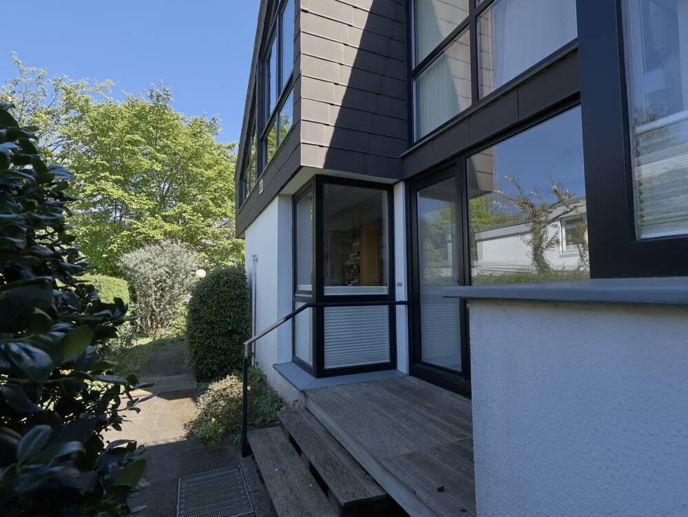 Doppelhaus mit herrlichem Garten in ruhiger Lage – Bremen – Vorschaubild 2