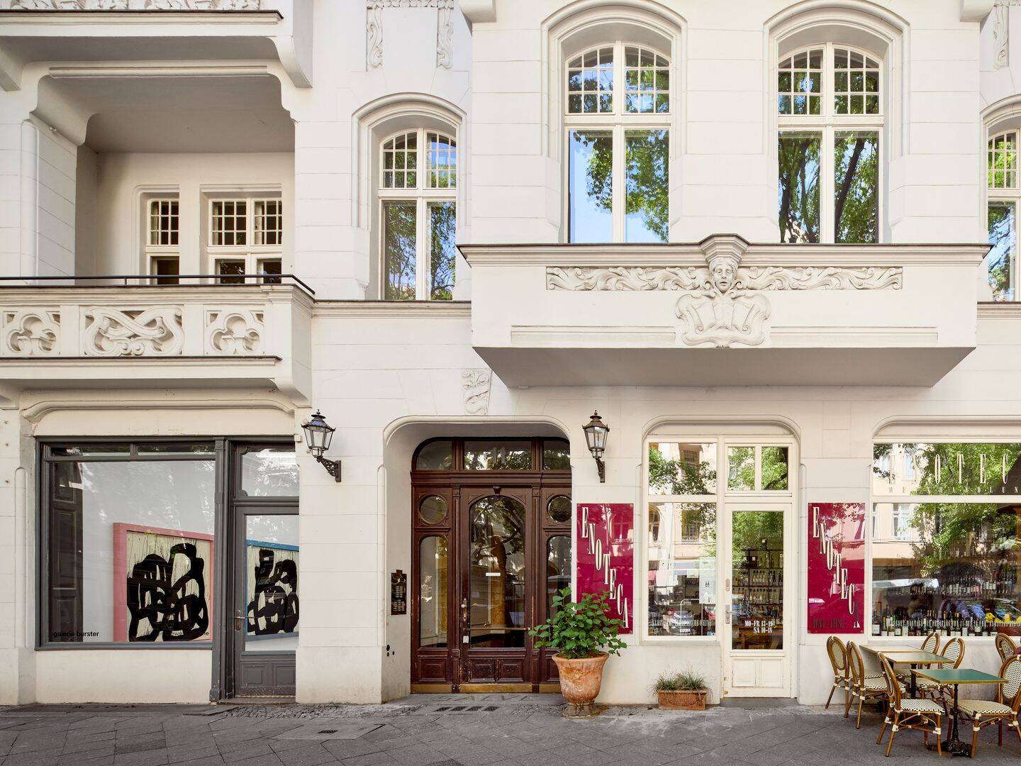 Frisch sanierte 3-Zimmer-Altbauwohnung mit Südbalkon in Top-Lage nahe Ludwigkirchplatz – Berlin – Vorschaubild 2