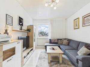 4 Zimmer Wohnung mit Balkon in gepflegtem Mehrfamilienhaus – 67063 Ludwigshafen am Rhein – Vorschaubild 3