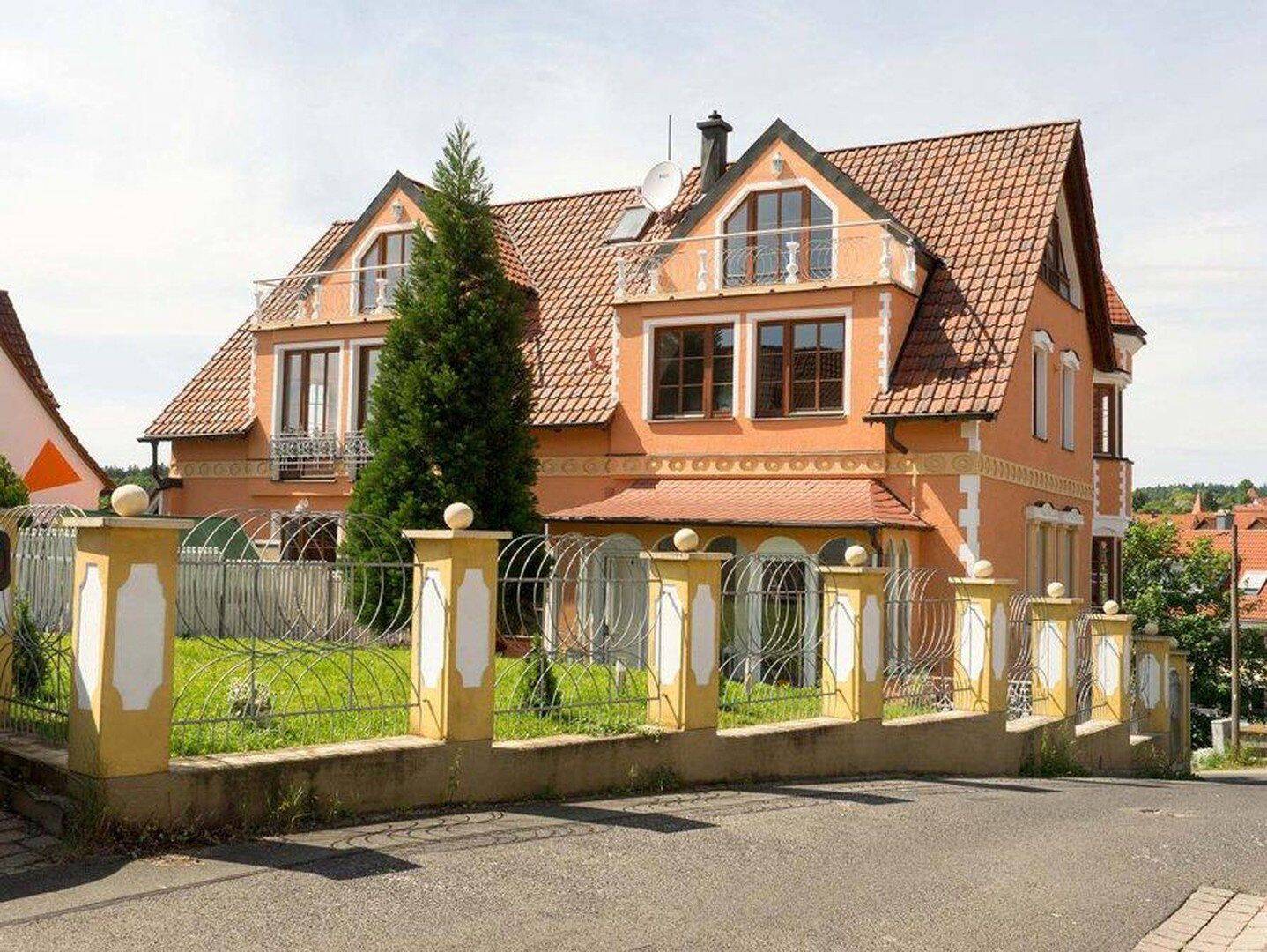 Schlossartiges MFH/Mehrgenerationenhaus, gehoben und attraktive Rendite – Schnaittach – Vorschaubild 5