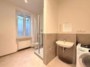 kernsaniert & energieeffizient in GoHo – 2 Zimmer Wohnung mit großzügiger Küche – 90429 Nürnberg – Vorschaubild 4
