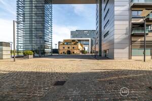 MANNELLA *Exklusive Wohnung 180° Altstadt-/ Domblick- 12. Etage im ikonischen Kranhaus Nord* – 50678 Köln – Vorschaubild 9