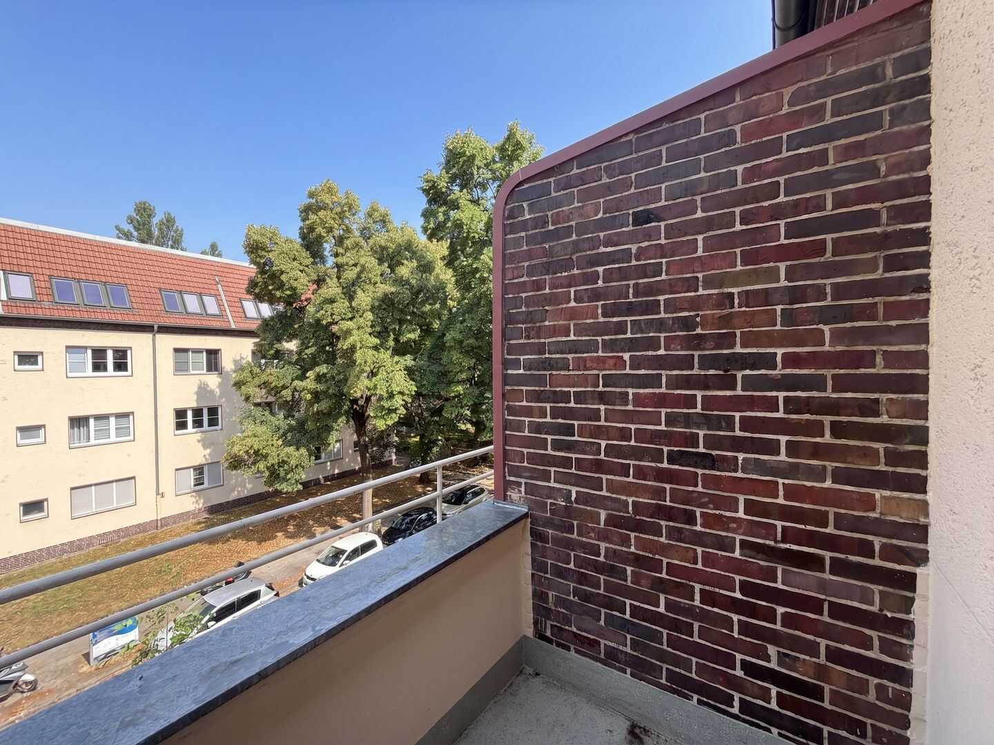 Sonnige 2-Zimmer-Wohnung mit Charme – Berlin – Vorschaubild 6