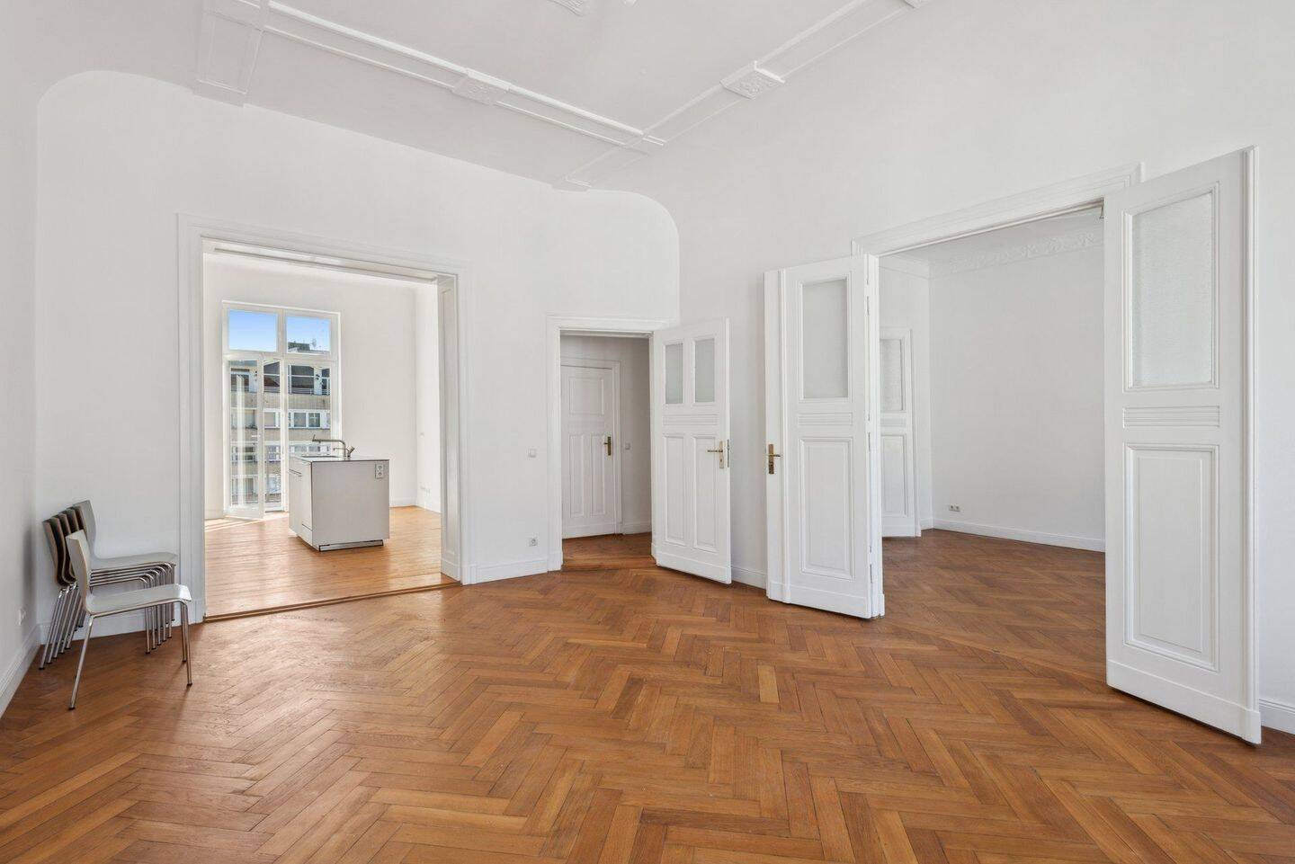 Ein Stil für die Ewigkeit - modern und historisch – Berlin – Vorschaubild 2
