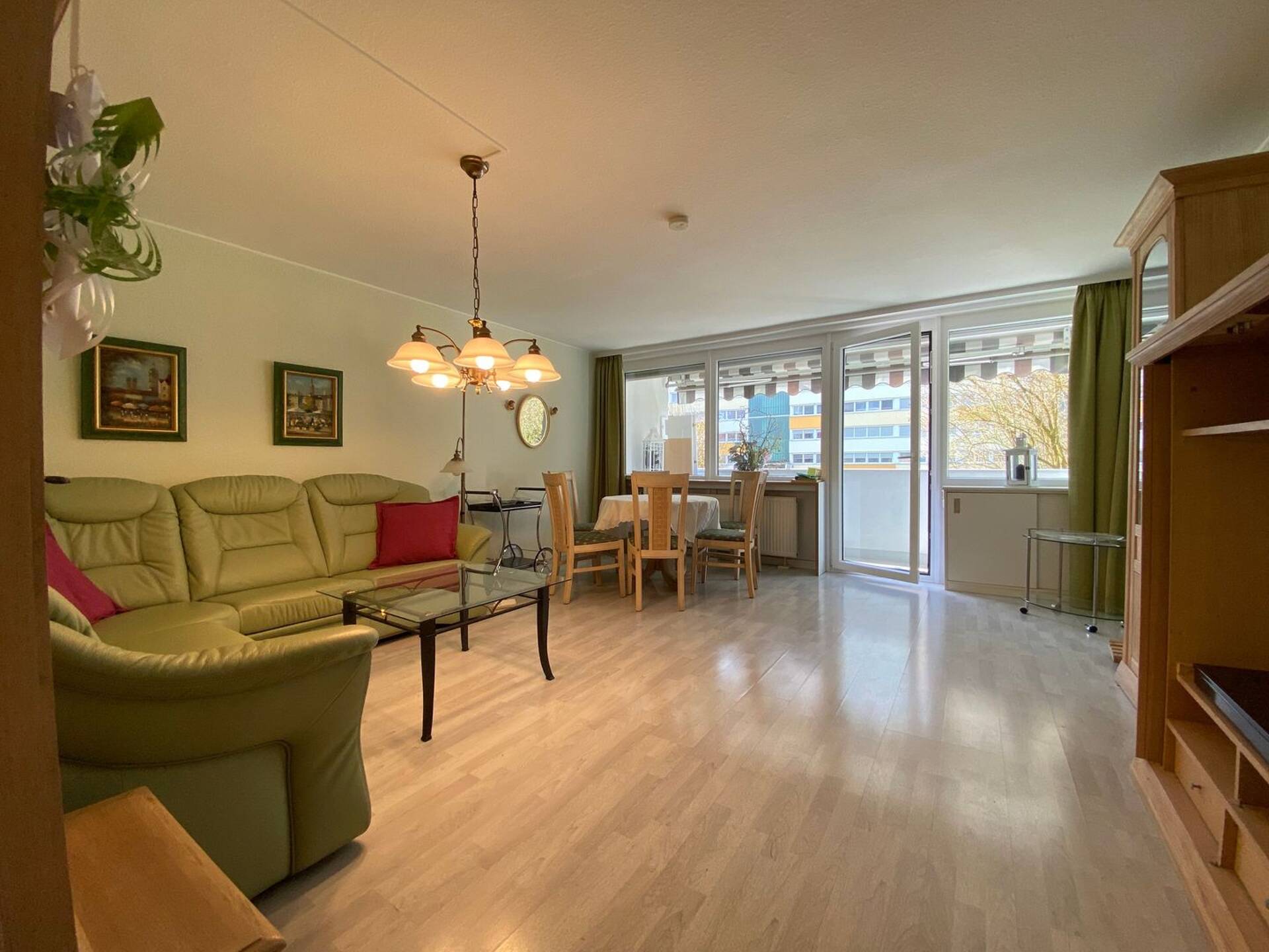 Etagenwohnung in 85716 Unterschleißheim mit 77 m² kaufen