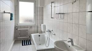 Gepflegte 2-Zimmer-Wohnung mit Balkon | Ausblick ins Grüne – 47169 Duisburg – Vorschaubild 8