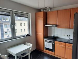 Perfekte Penthouse-Wohnung in zentraler Bochumer City-Lage // mit Balkon/Loggia und Klimaanlage // 3,5 Zi. 115m² im 3.OG - bevorzugte Wohnlage – 44809 Bochum – Vorschaubild 4