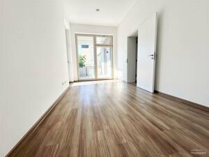 Exklusive 4-Raum-Wohnung in erstklassiger Villenlage von Radebeul – 1445 Radebeul – Vorschaubild 9