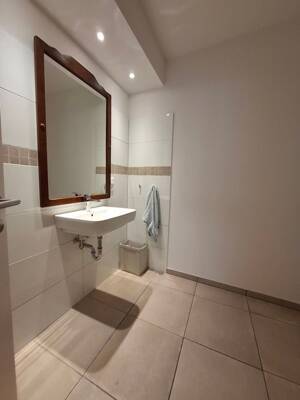 Elegante 3-Zimmer-Wohnung mit großzügiger Dachterrasse in der Bonner Fußgängerzone – 53111 Bonn – Vorschaubild 6