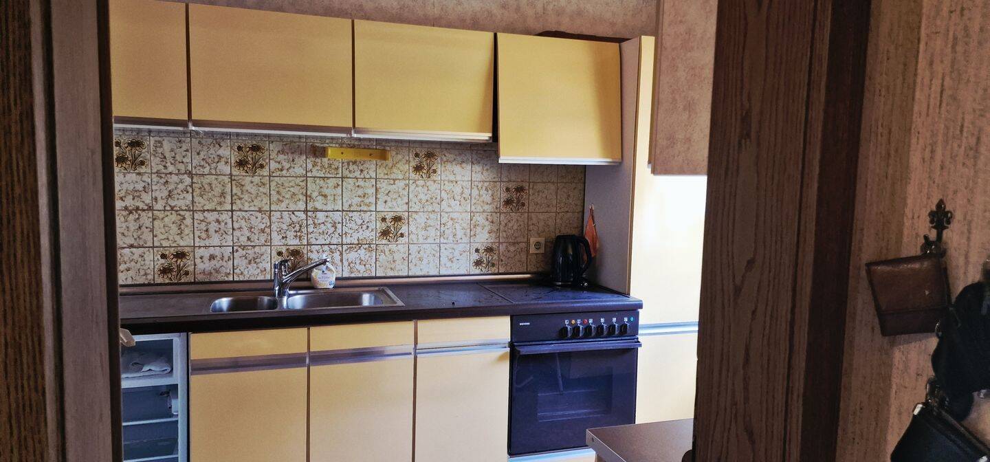 Charmantes Reihenmittelhaus mit Garten, Terrasse und Parkplatz in ruhiger Lage – Kornwestheim – Vorschaubild 7