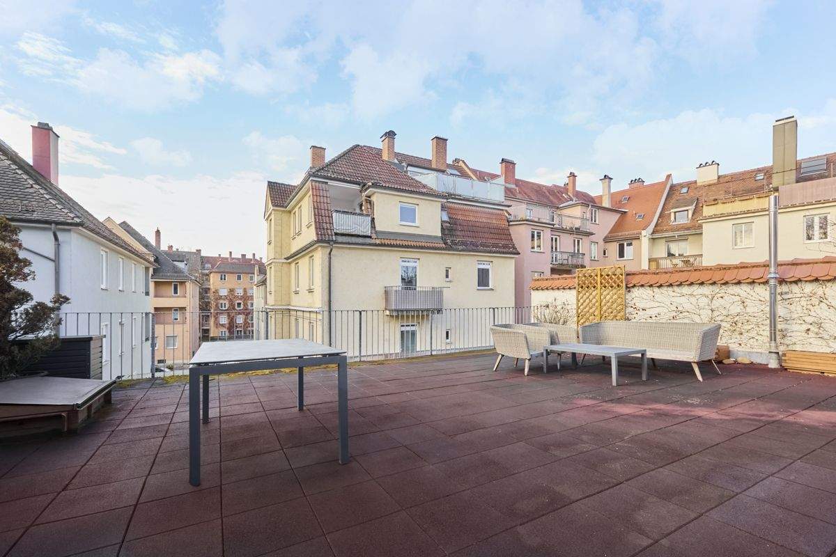 ***Dachterrasse, Garage und besondere Aufteilung: Wohnung im Thelottviertel mit Hausflair!*** – Augsburg – Vorschaubild 7