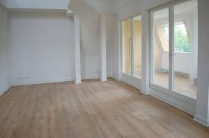 ANLAGE, vermietete, helle und moderne Maisonettewhg. im sanierten Altbau im Q21 – 22307 Hamburg – Vorschaubild 4