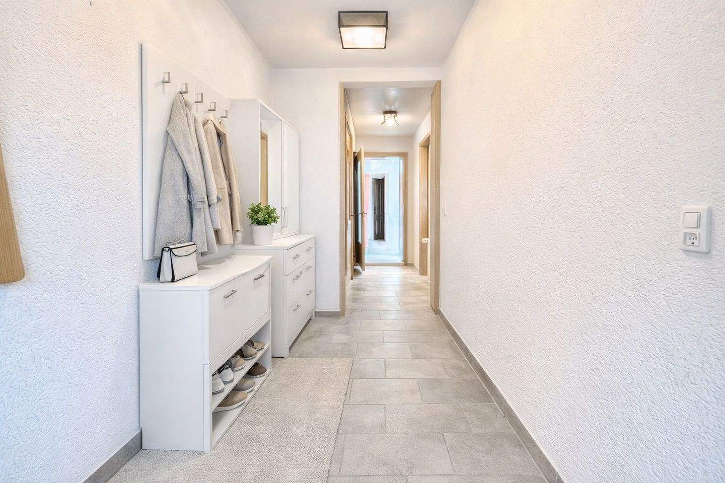 Haus in Jüchen mit Ausbaupotenzial - ideal für Eigenleistungen – Jüchen – Vorschaubild 4