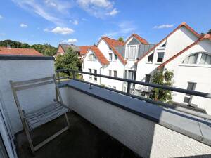 1-Zimmer-Dachgeschosswohnung - inklusive Balkon, ausgebautem Dachboden und Tiefgaragenstellplatz – 26135 Oldenburg – Vorschaubild 9