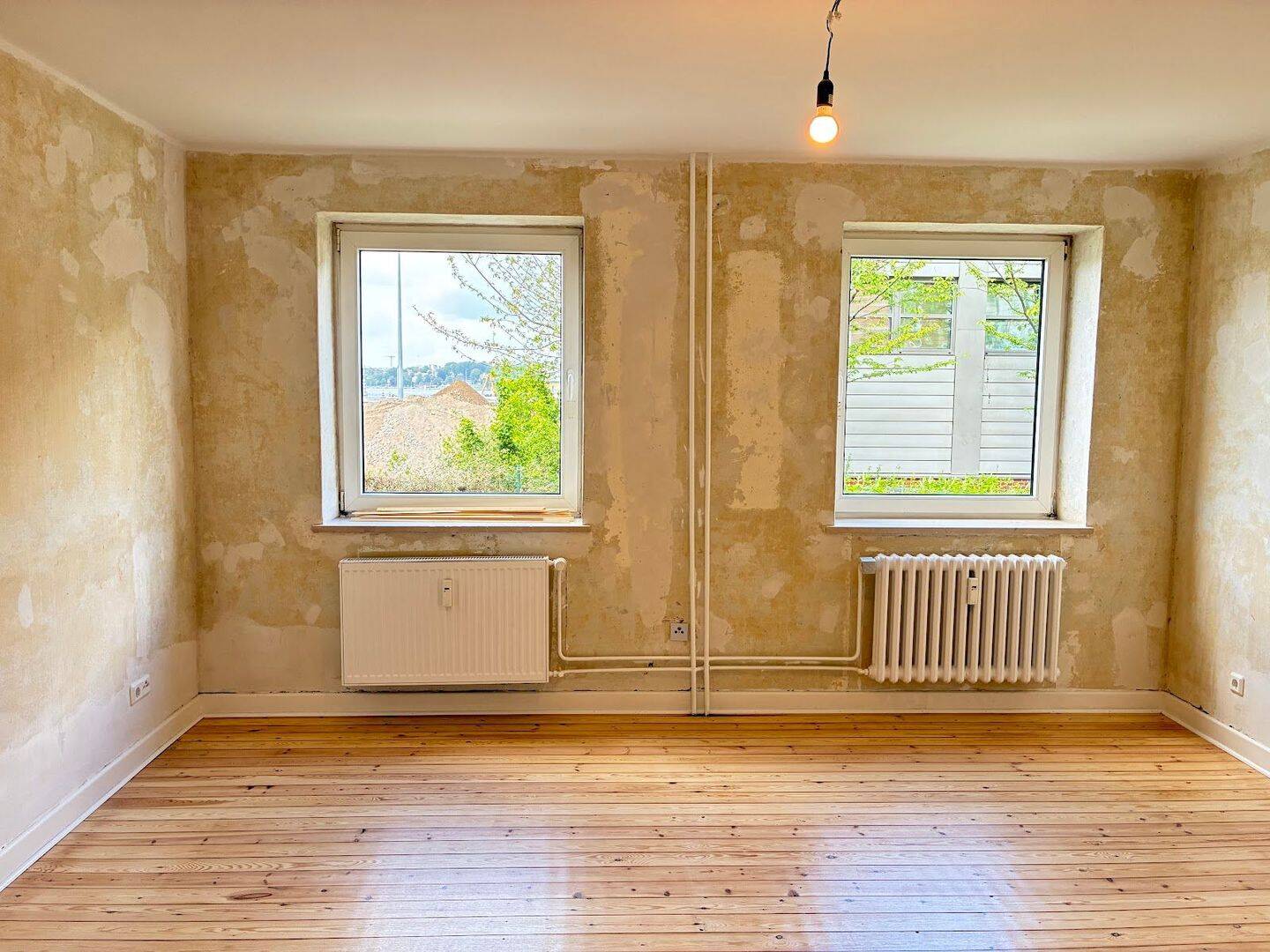 2-Zimmerwohnung für Liebhaber. Intressent vorhanden