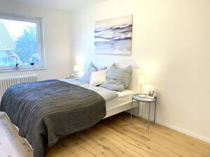 Wohnen auf Zeit: Kernsanierte 2,5-Zimmer-Wohnung mit Südwest-Balkon in Rahlstedt – 22147 Hamburg – Vorschaubild 4