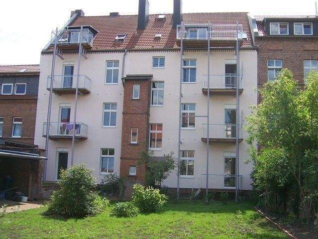 ASCHERSLEBEN/  3R.Whg mit Blk.