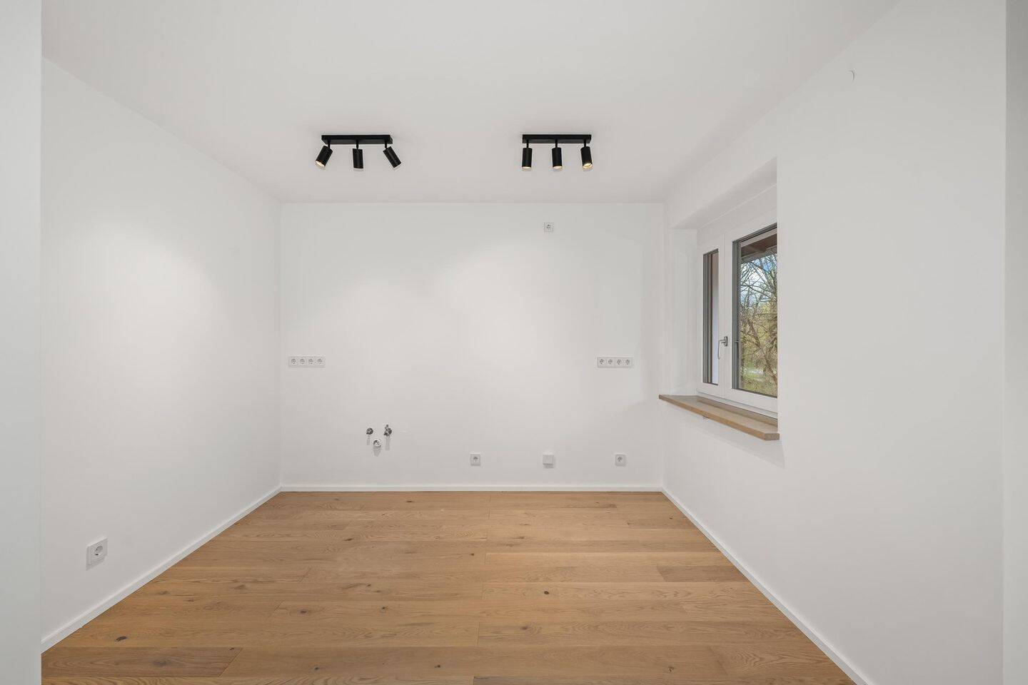 Exklusiv modernisierte 4-Zimmer-Wohnung mit Balkon in ruhiger Wohnlage - Erstbezug – Nürnberg – Vorschaubild 4