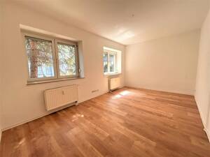 Ruhige Oase im Hinterhaus: Moderne Wohnung mit offener Küche und Komfort-Bad – 1159 Dresden – Vorschaubild 6
