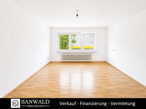 Großzügige 2,5-Zimmer-Wohnung in zentraler Lage
