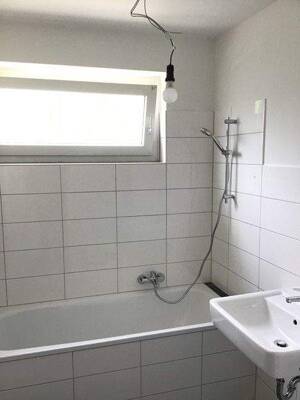 Renovierte 3-Zimmer Wohnung mit Balkon in Sennestadt – 33689 Bielefeld – Vorschaubild 6