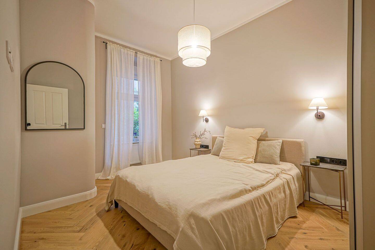 Ruhige 2-Zimmer-Erdgeschosswohnung mit neuer Küche und modernem Wohnkomfort – Berlin – Vorschaubild 2