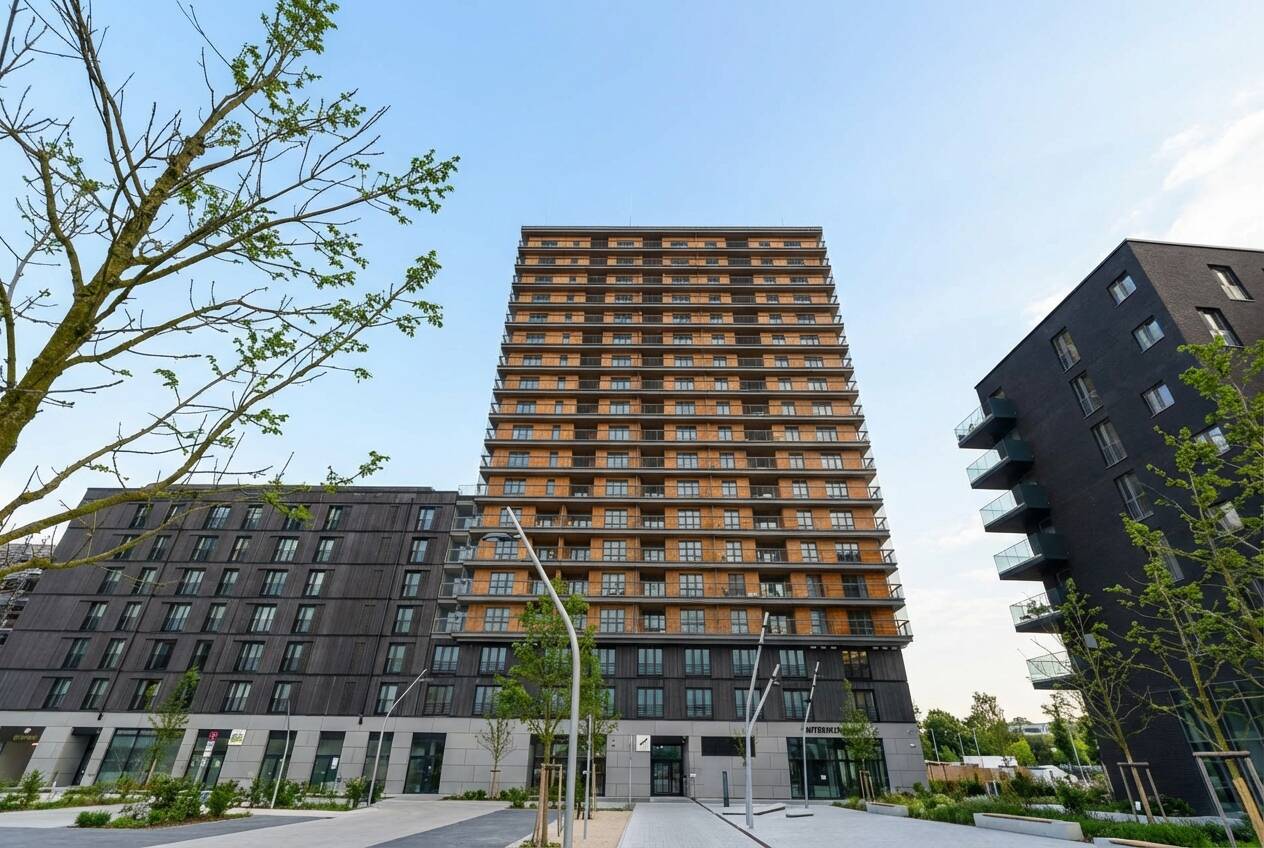 Ausblick! Traumhafte Wohnung in exklusiver Lage mit fabelhafter Ausstattung in der Hafencity! – Hamburg – Bild 1 von 9