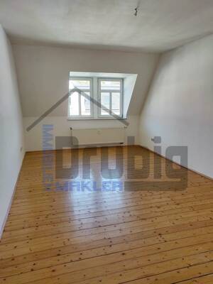 3-Raumwohnung im Waldstraßenviertel – 4105 Leipzig – Vorschaubild 2