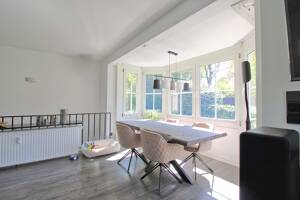Hochwertig renovierte 2 Zi.-Erdgeschosswohnung mit zusätzlichem 32m² Wohnkeller, Terrasse und Garten – 21147 Hamburg – Vorschaubild 2