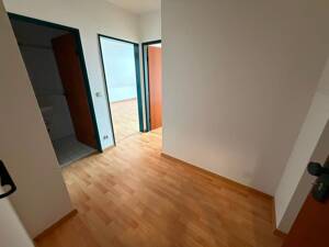 Charmantes 2-Zimmer-Apartment mit Ausblick in Magdeburg – 39120 Magdeburg – Vorschaubild 5