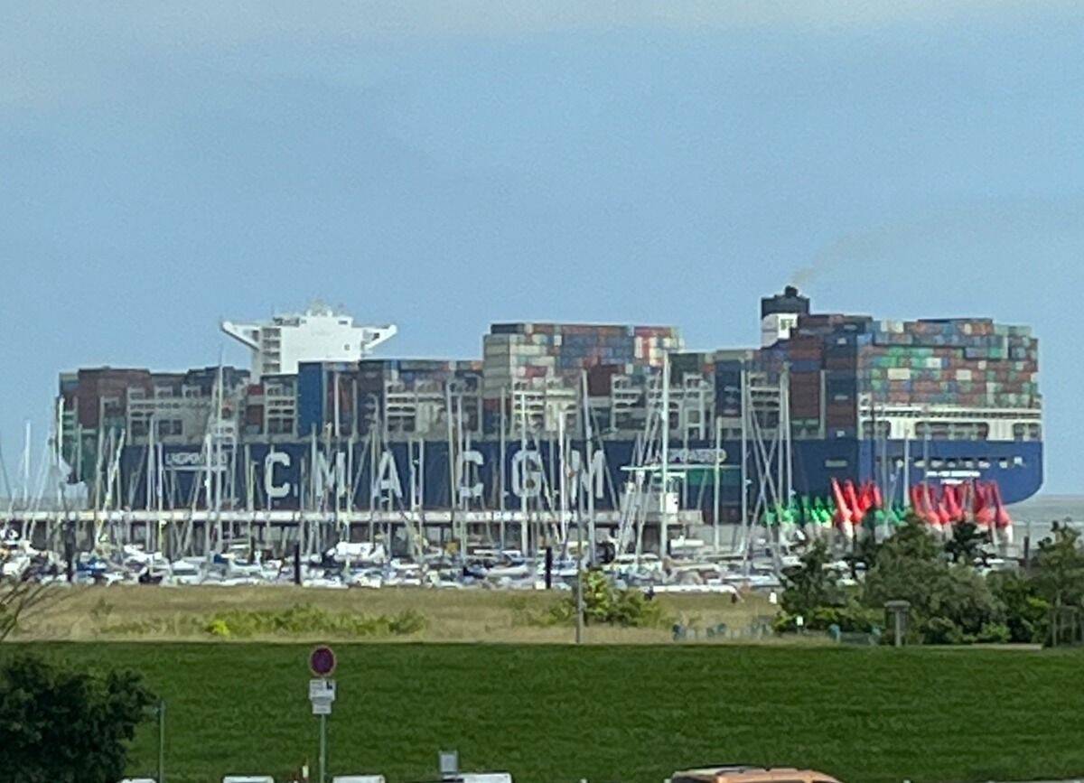 Modernisiertes Ferienappartement mit Elbblick - direkt an der Alten Liebe – Cuxhaven – Vorschaubild 6