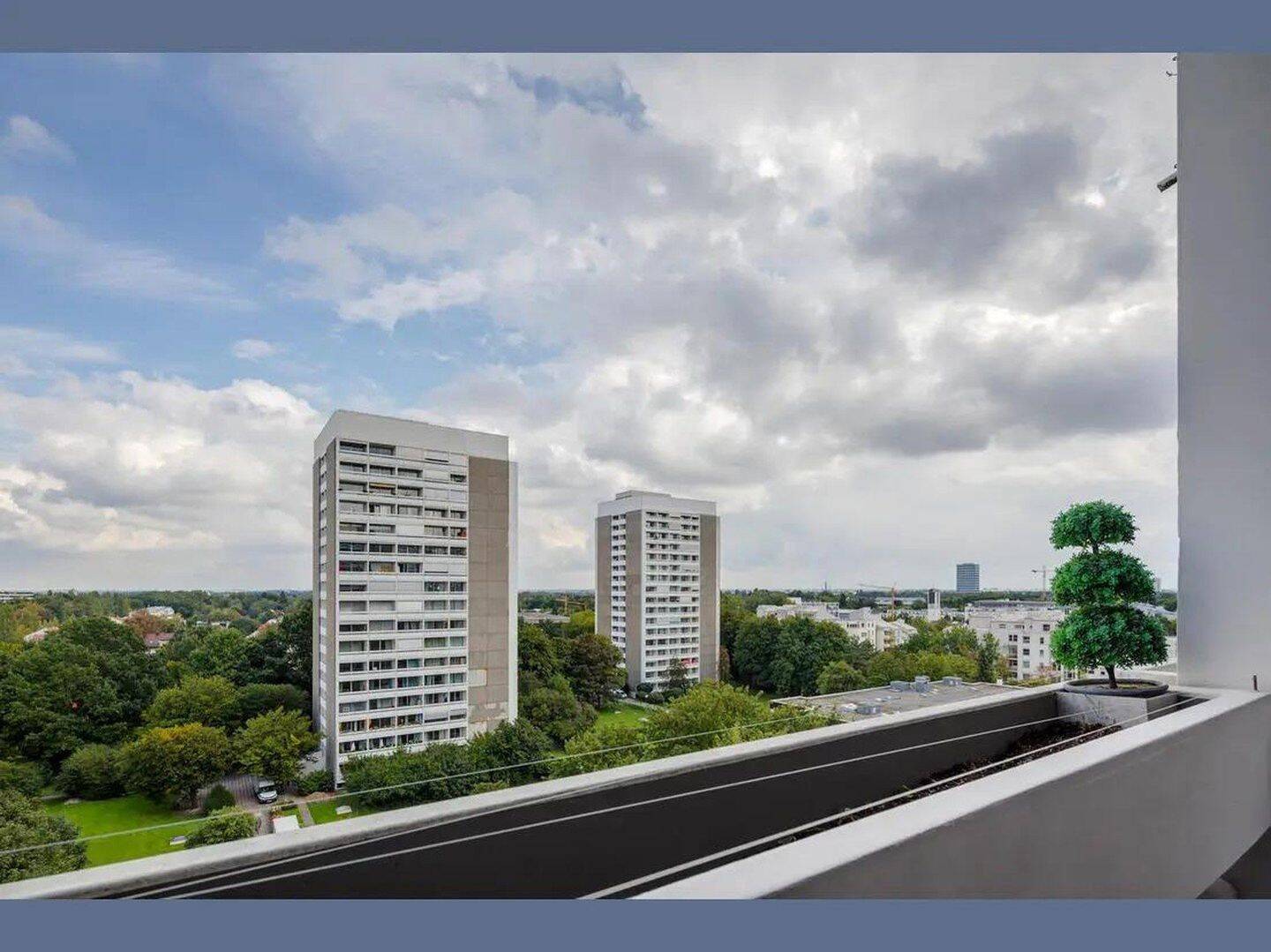 City-Apartment mit Dachpool über den Dächern Münchens – München – Vorschaubild 7