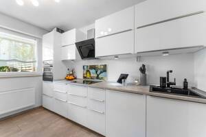 BARRIEREFREI LEBEN IN JUNKERSDORF - EIGENTUMSWOHNUNG MIT TERRASSE UND TIEFGARAGE – 50858 Köln – Vorschaubild 5