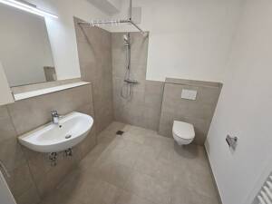 Einziehen und 2 Nettokaltmieten sparen: Apartment mit moderner Ausstattung, EBK, Walk-In-Dusche – 52062 Aachen – Vorschaubild 5