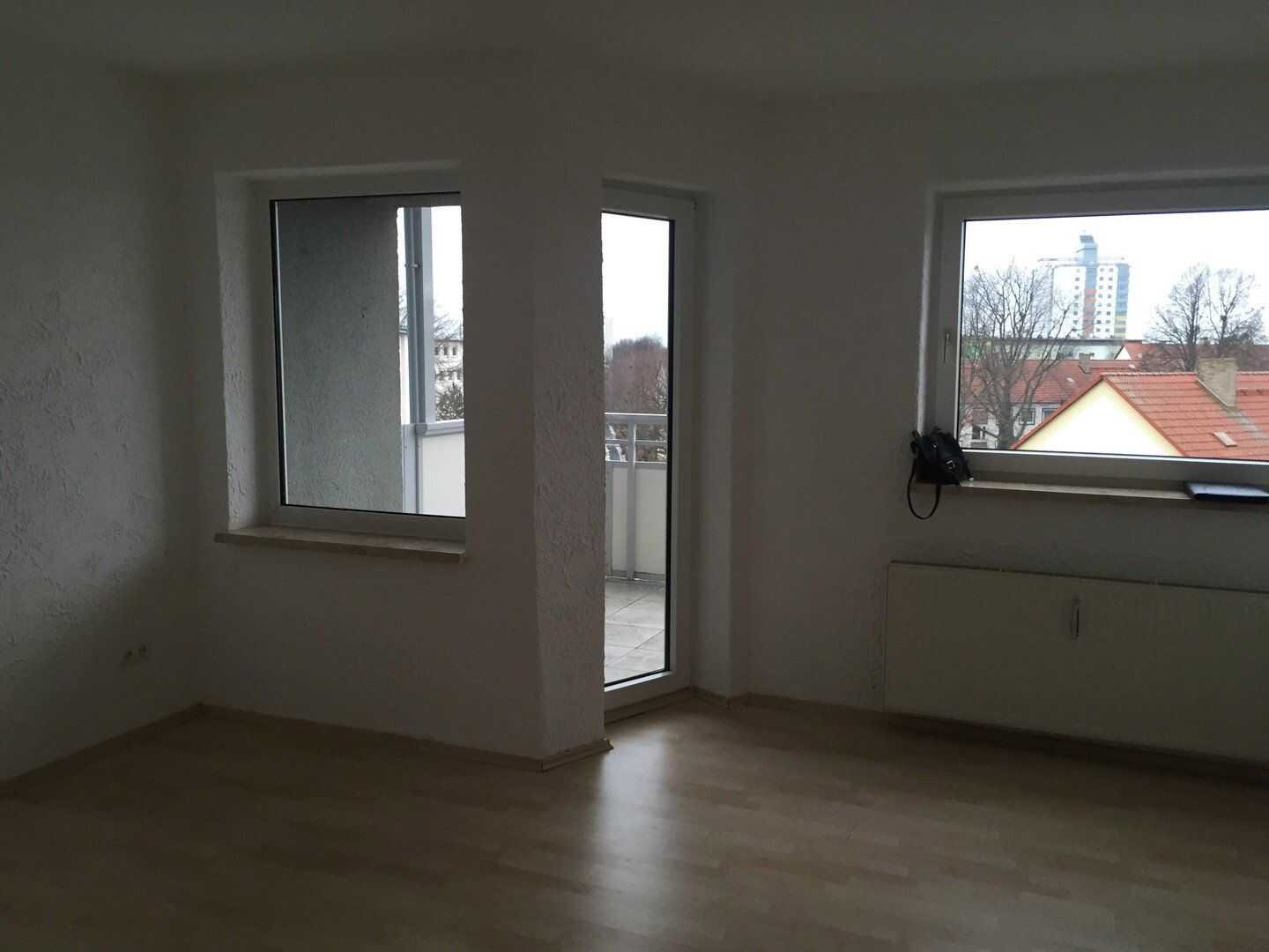 3 Zimmer Dachgeschoss Whg. Salzgitter Zentrum – Salzgitter – Vorschaubild 9